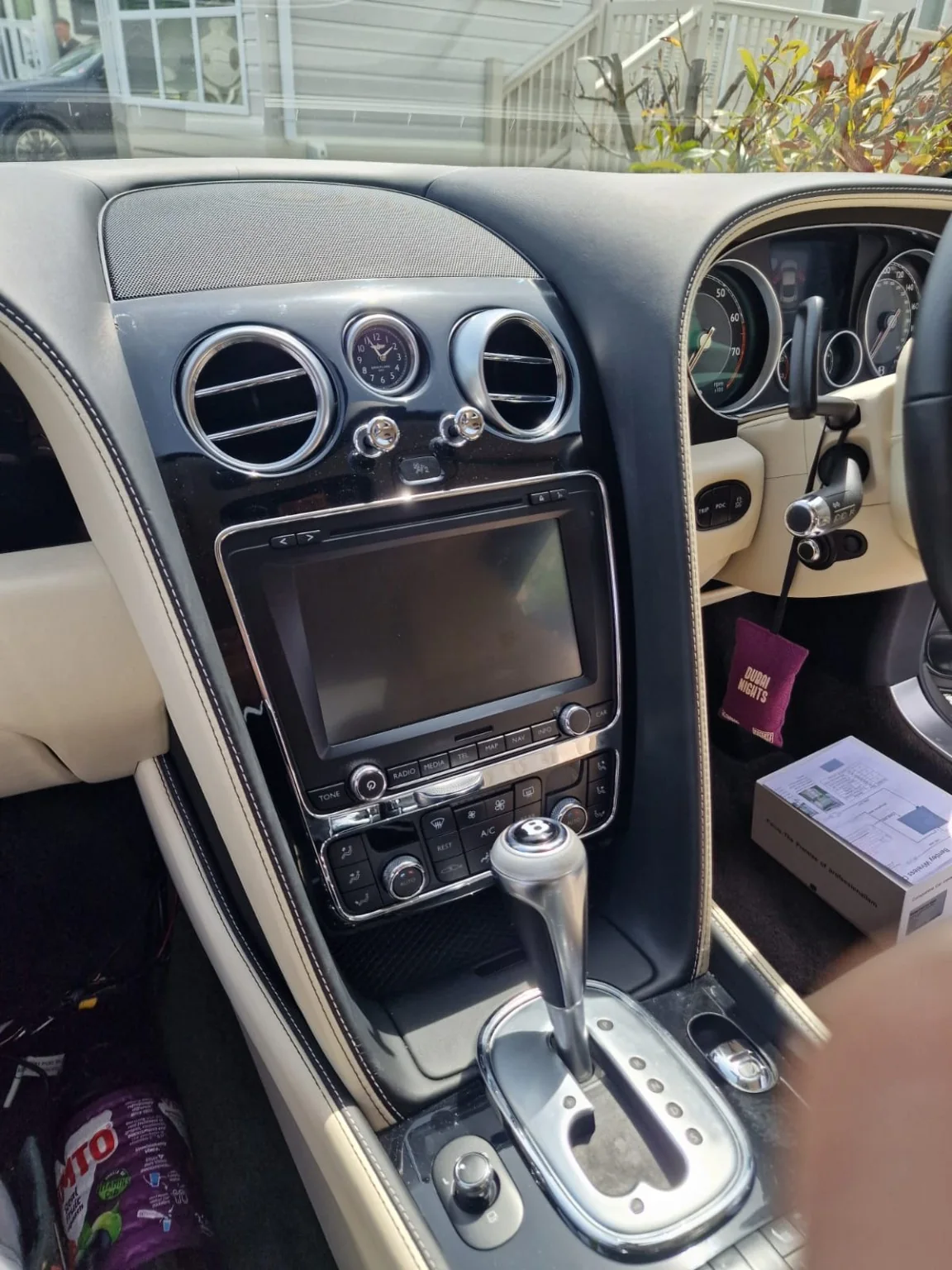Bentley Continental GT – CarPlay & Android Auto completed by Pro Locks UK