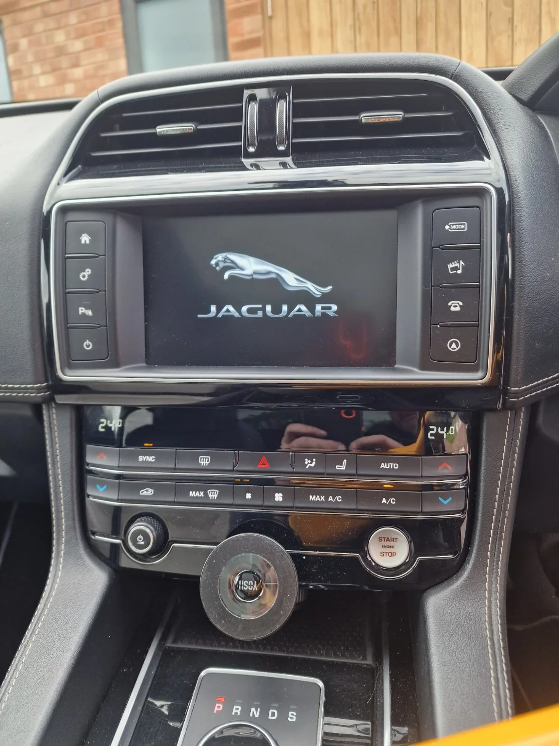 Jaguar – Reverse Camera Integration completed by Pro Locks UK