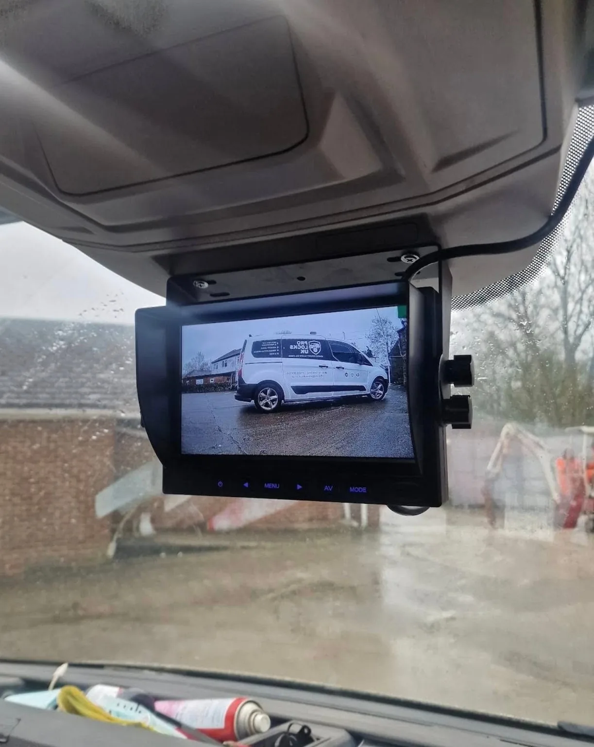 Dedicated reversing camera monitor installed in a commercial vehicle